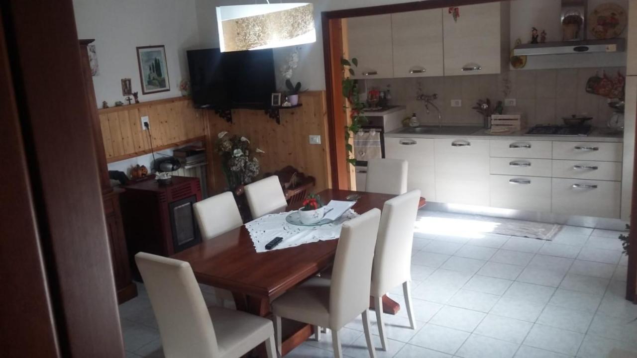 B & B Santa Maria Santa Maria a Monte Exteriér fotografie